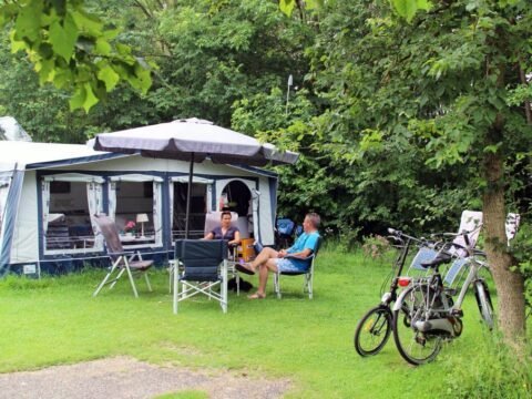 camping-rondeweibos-in-zeeland-nederland-8