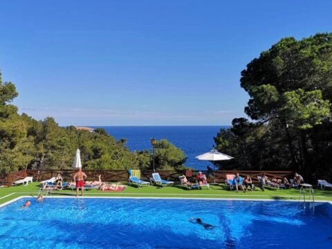 camping-cala-llevado